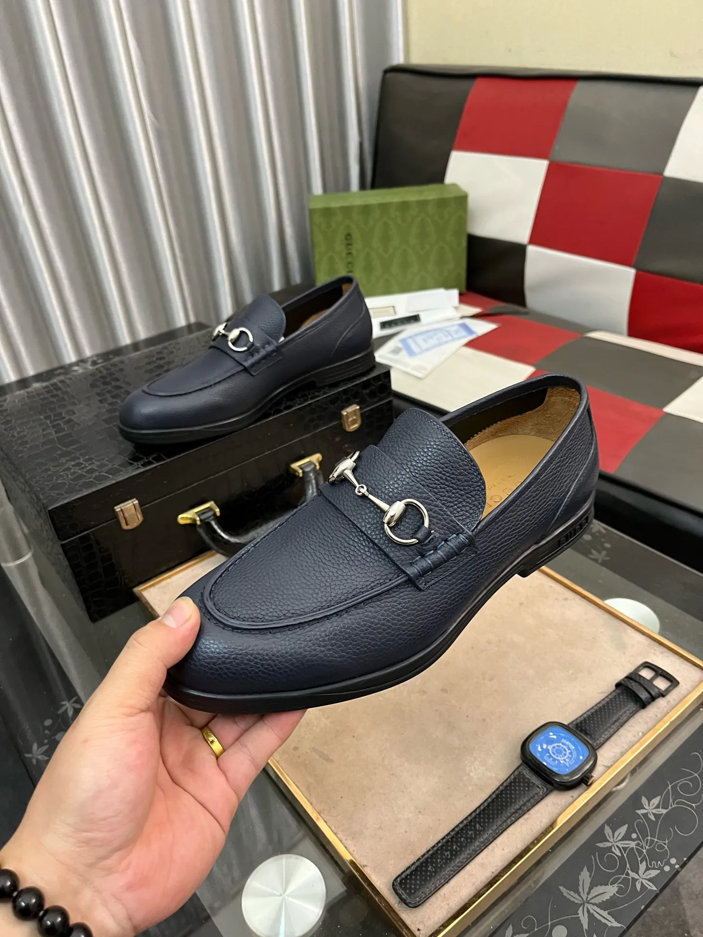Men's shoes 💰540⌚️⌚️【GUCCi】Original frosted calfskin, water-dyed cowhide lining, original outsole, men's and women's fashion, formal casual leather shoes, slip-on men's and women's shoes series, young fashion, European and American trends, British style, casual matching, comfortable feet, standard code: men's size 38-443️⃣Colors available
